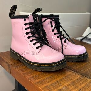 Dr Martin pink boot